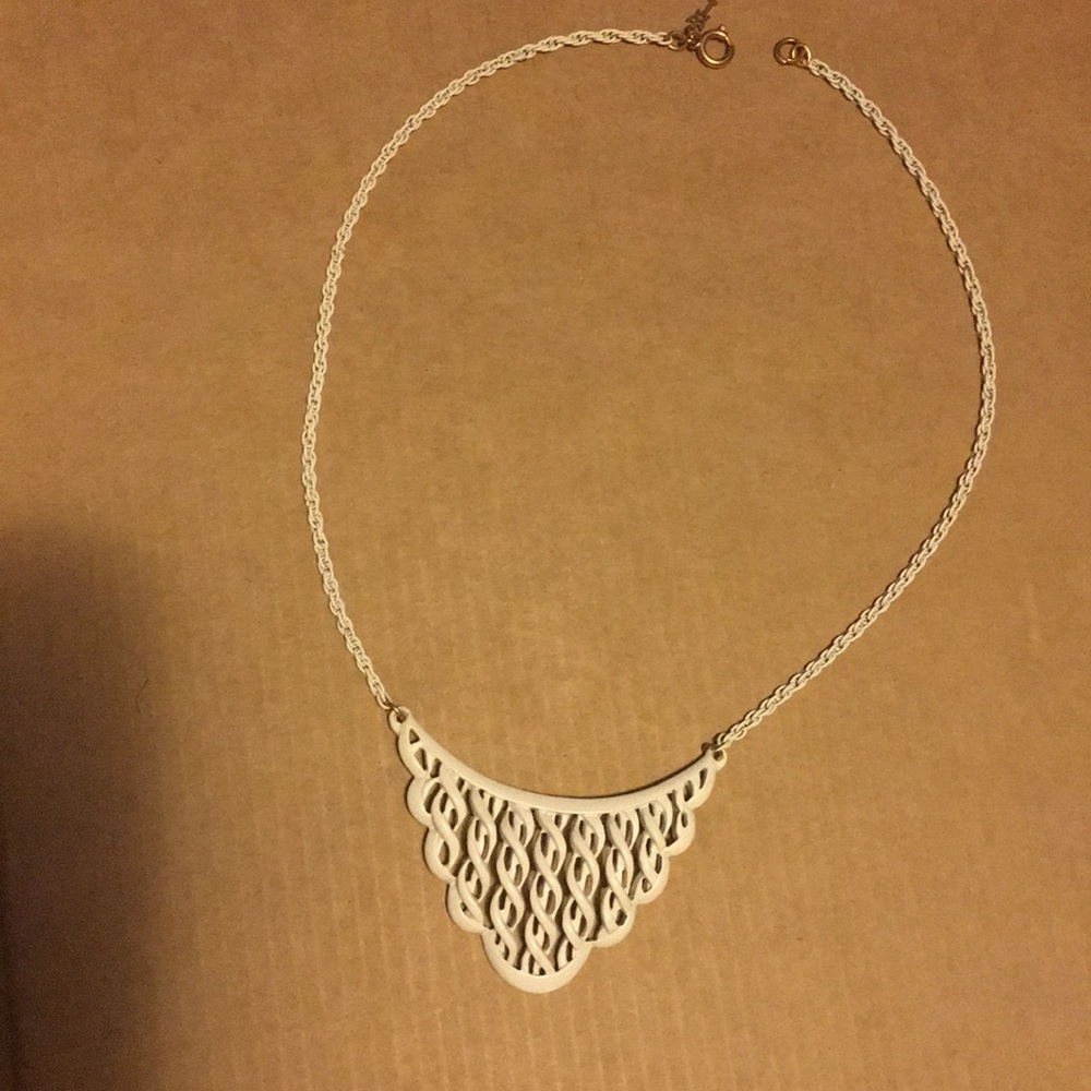 16” Crown Trifari white medallion chain necklace
